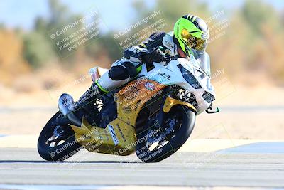 media/Jan-08-2022-SoCal Trackdays (Sat) [[1ec2777125]]/Turn 7 (1035am)/